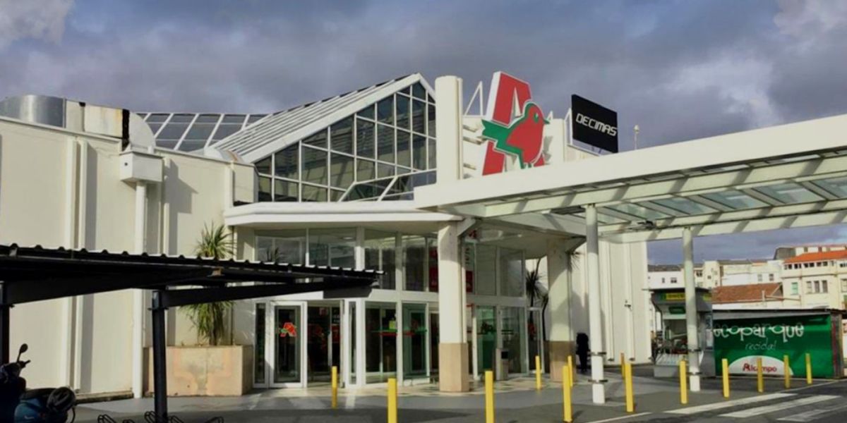 The new BMW Magna Motors dealership in Uruguay installs a Kortex E barrier